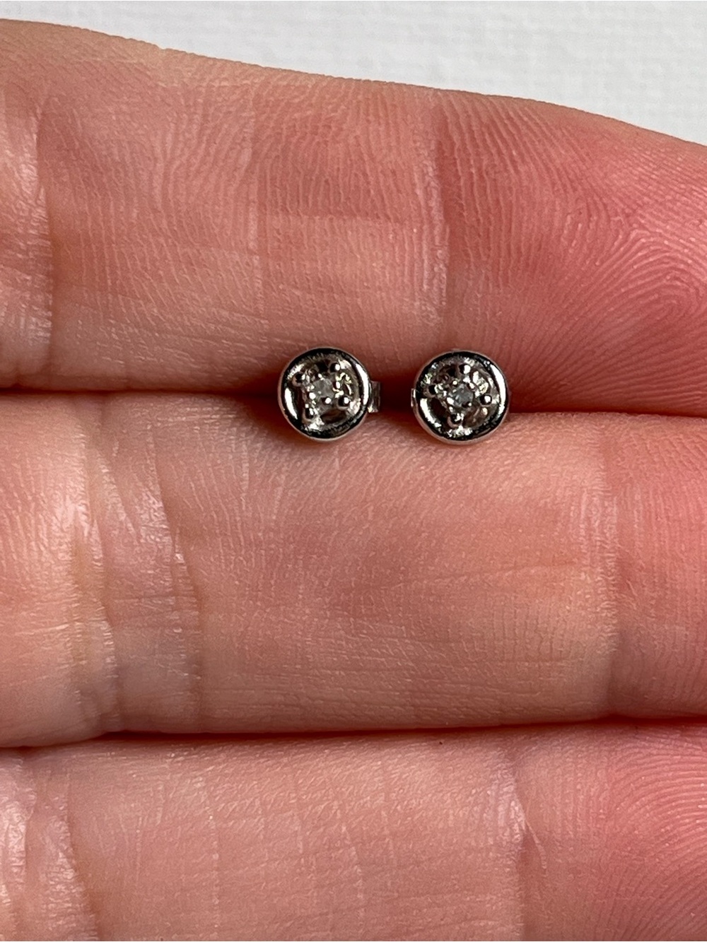 Solid 925 Sterling Silver Tiny Genuine Diamond Stud Push Back Earrings - Picture 6 of 7